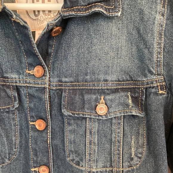 Jean jacket size small - Picture 5 of 9